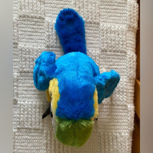 Macaw Parrot Stuffed Animal 12” - Picture 6 of 13